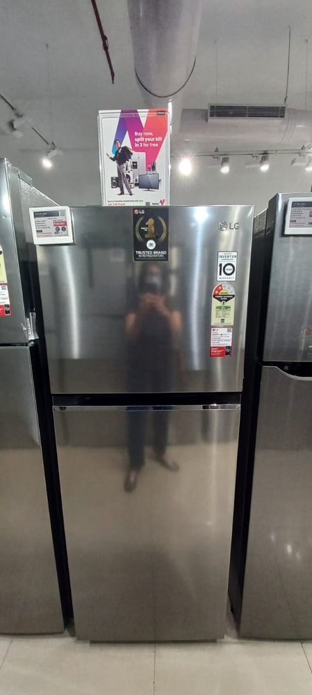 LG, Store display